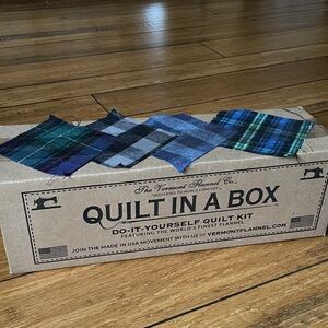 Vermont Flannel - Quilt in a Box NWT